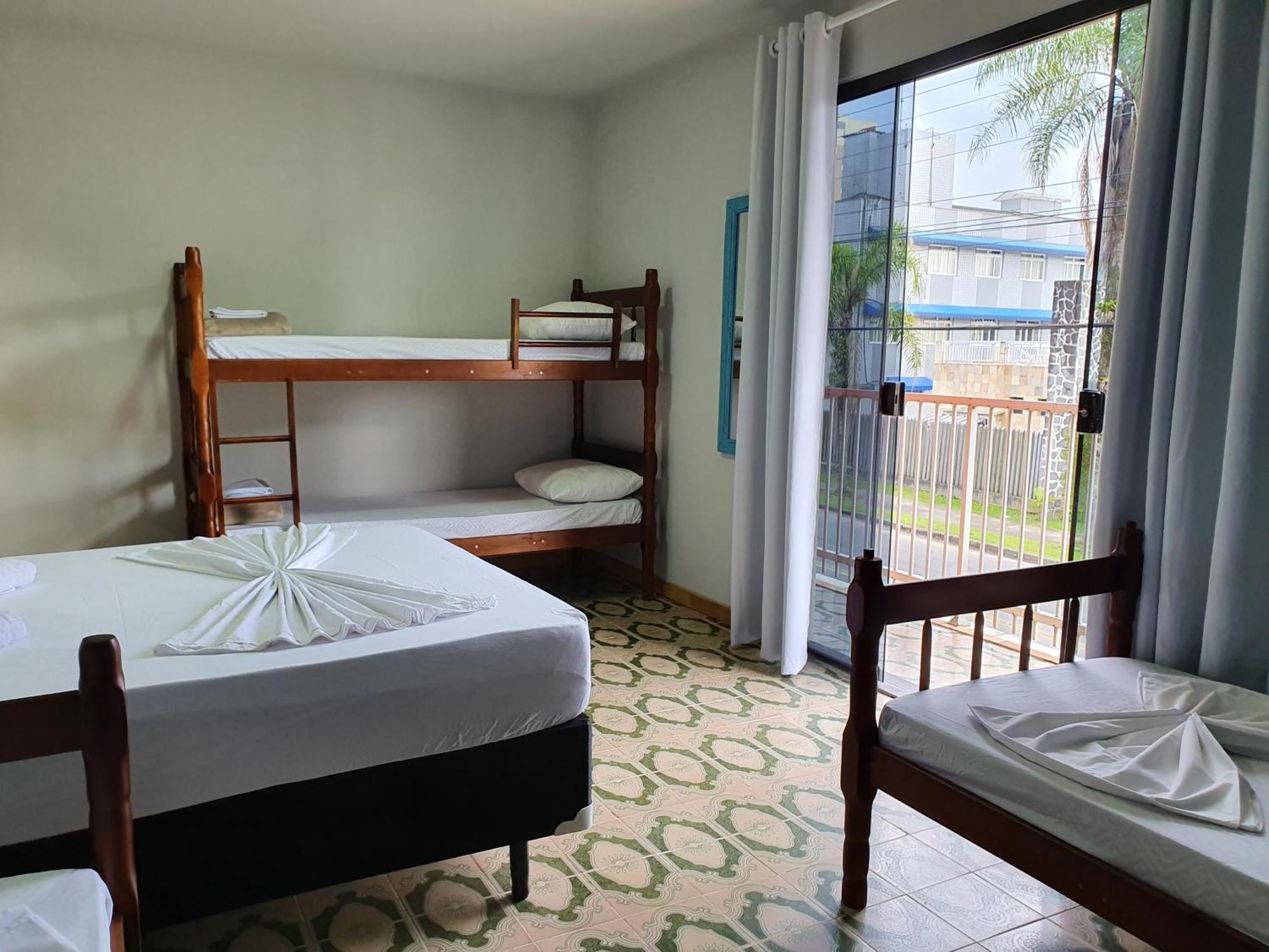 Pousada Mar E Moto Guaratuba Habitación foto